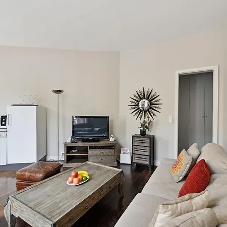 Apartment Bnbnova - Champs-elysees & Arc De Triomphe